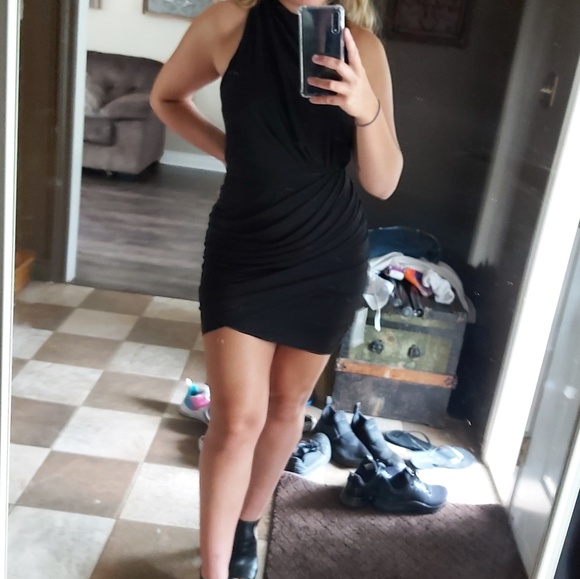 Little Black Dress - Picture 3 of 3